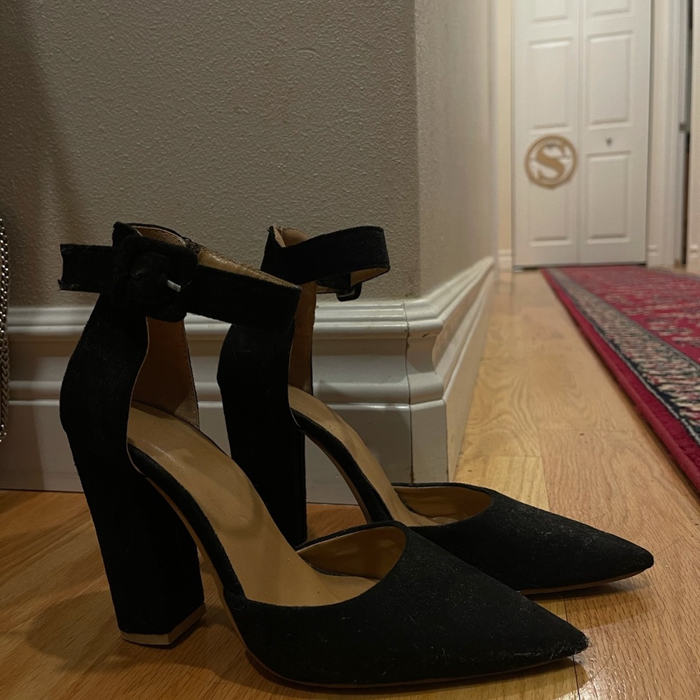Black Block Suede Heels